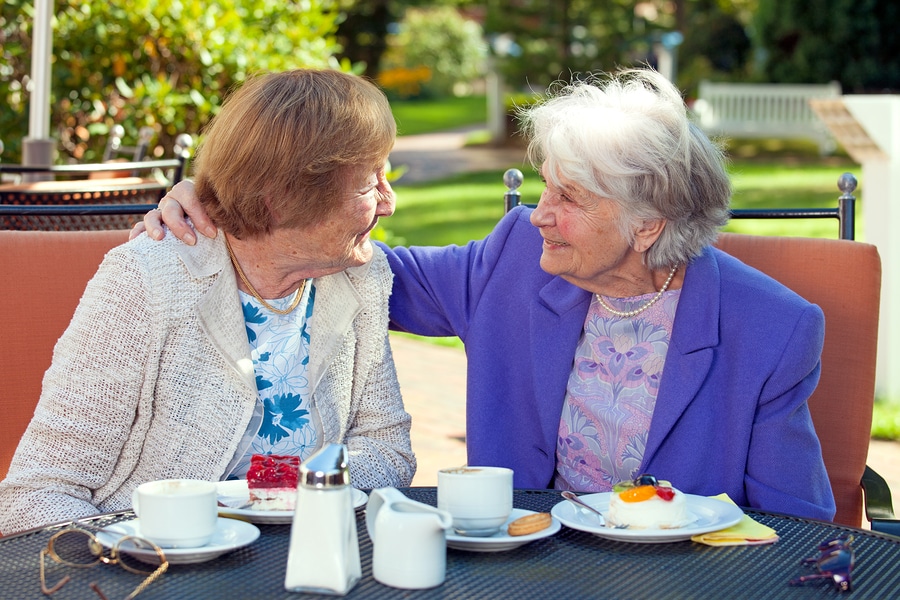 Senior Living O'Fallon MO - Senior Living Communities Encourage Friendship & Social Engagement